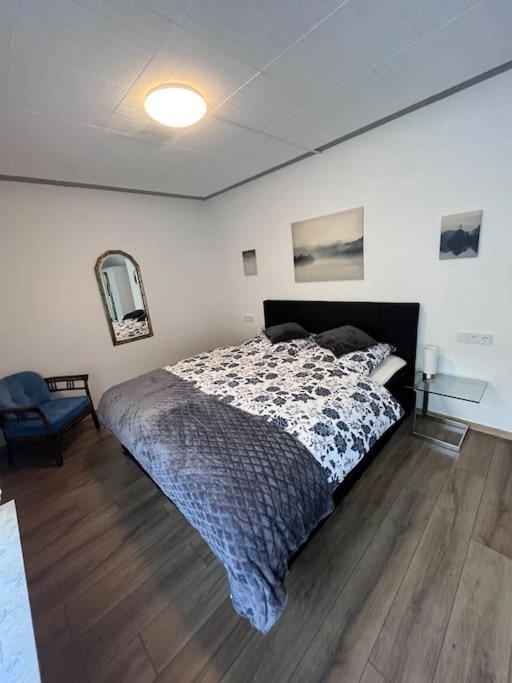 Modern Und Rustikal Mit Kamin Ferienwohnung Kohlert Bad Berleburg Εξωτερικό φωτογραφία